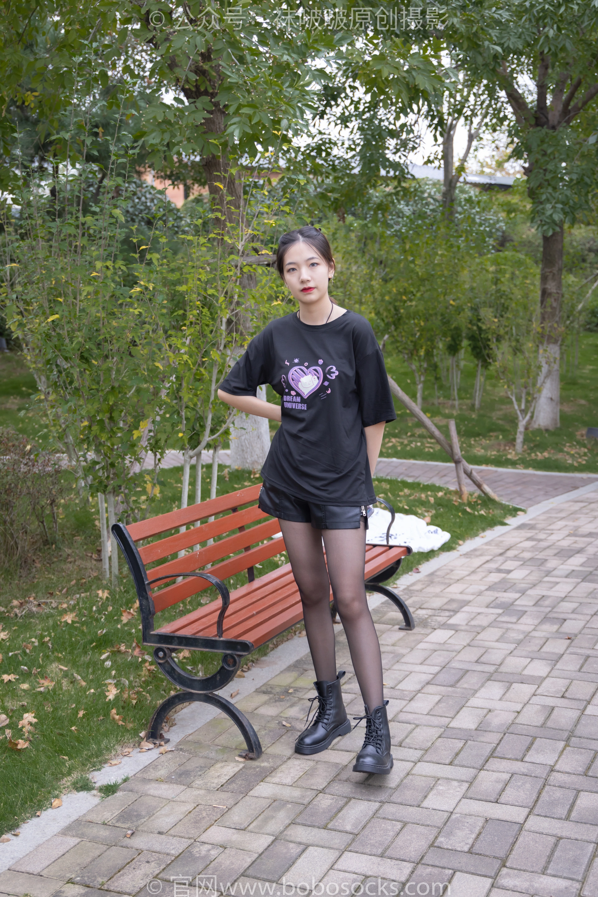 [BoBoSocks袜啵啵] NO.221 小甜豆-马丁靴、黑丝（花絮版） 3